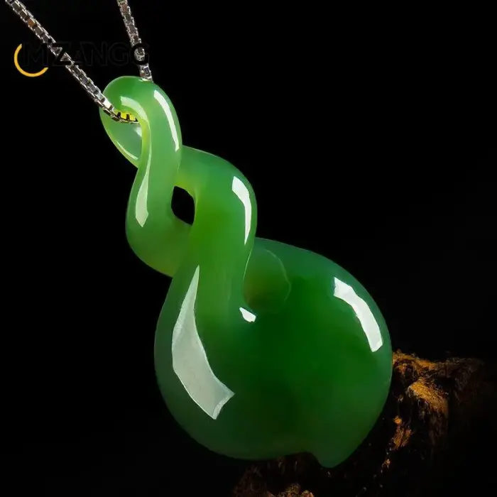 Natural Hand-carved Green Jade Pendant Lucky Wealth Fashion Ladies Necklace Men Personalized White Jade Amulet Holiday Gift 5 Natural Hand-carved Green Jade Pendant Lucky Wealth Fashion Ladies Necklace Men Personalized White Jade Amulet Holiday Gift 5