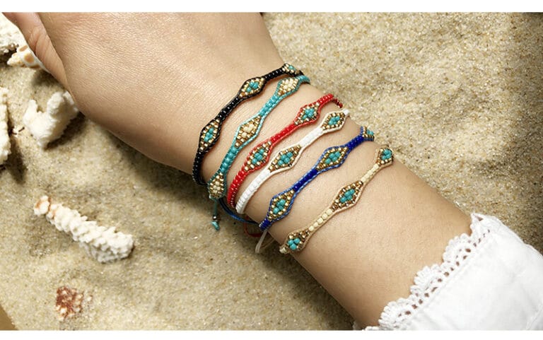 The Friendship Jewelry Gift Guide — 6 Thoughtful Picks for the Person Who’s Always There