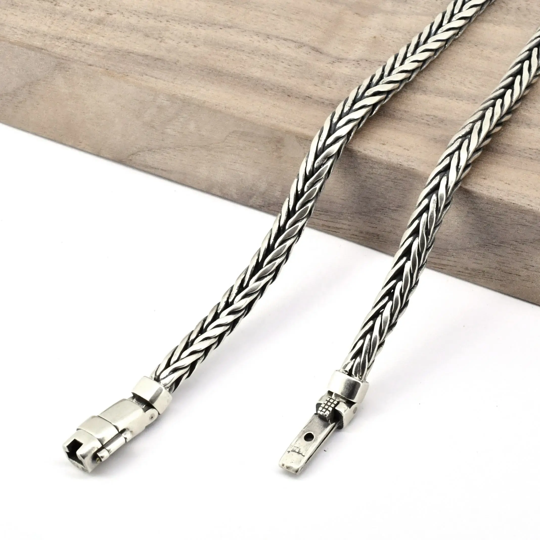 S925 Silver Factory Price handwoven vintage overbearing style personality keel bracelet men's and women's fashion jewelry gift