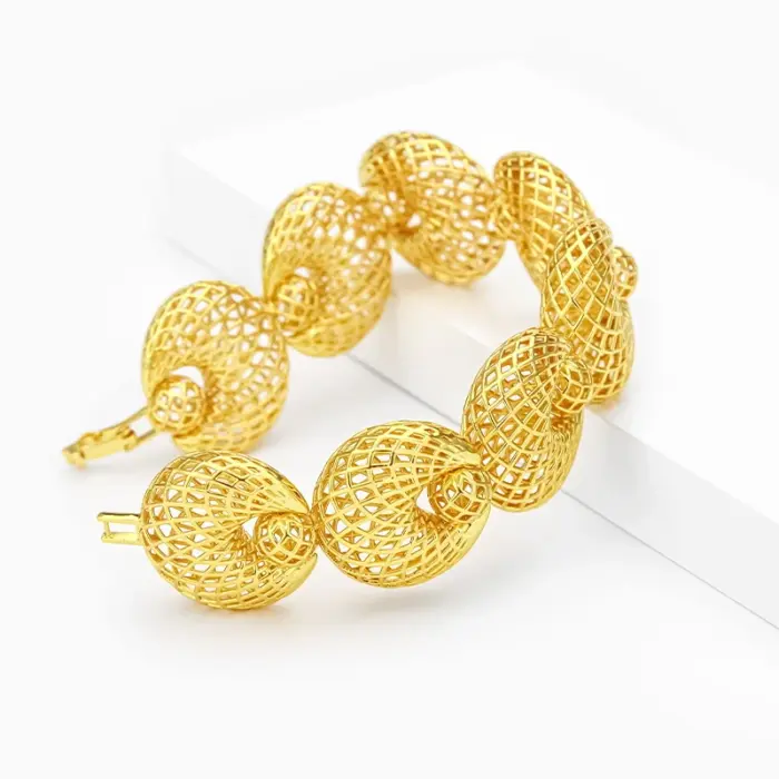 IVOG New Product Hollow Design Cuff Bangle For Women 18K Gold Plated Hollow Balls Chain Bracelet Fashionable Jewelry 3 IVOG New Product Hollow Design Cuff Bangle For Women 18K Gold Plated Hollow Balls Chain Bracelet Fashionable Jewelry 3