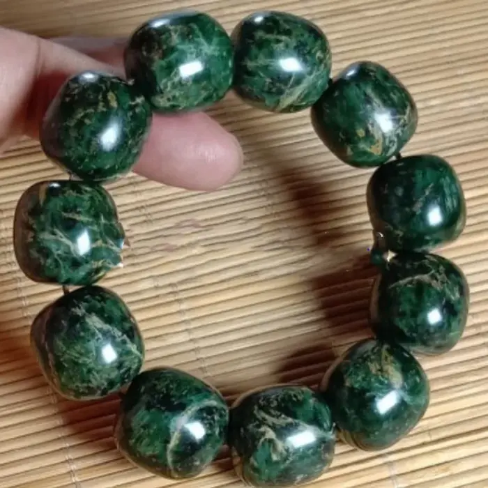 Natural Tibetan Tibetan Jade Medicine King Stone Serpentine Gold Flower Old Bead Bracelet Men's and Women's Health Care Jewelry 5 Natural Tibetan Tibetan Jade Medicine King Stone Serpentine Gold Flower Old Bead Bracelet Men's and Women's Health Care Jewelry 5
