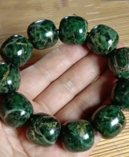 Natural Tibetan Tibetan Jade Medicine King Stone Serpentine Gold Flower Old Bead Bracelet Men's and Women's Health Care Jewelry 1