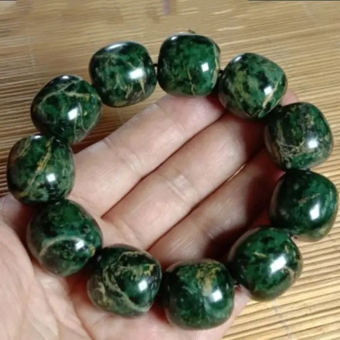 Natural Tibetan Tibetan Jade Medicine King Stone Serpentine Gold Flower Old Bead Bracelet Men's and Women's Health Care Jewelry 1 Natural Tibetan Tibetan Jade Medicine King Stone Serpentine Gold Flower Old Bead Bracelet Men's and Women's Health Care Jewelry 1