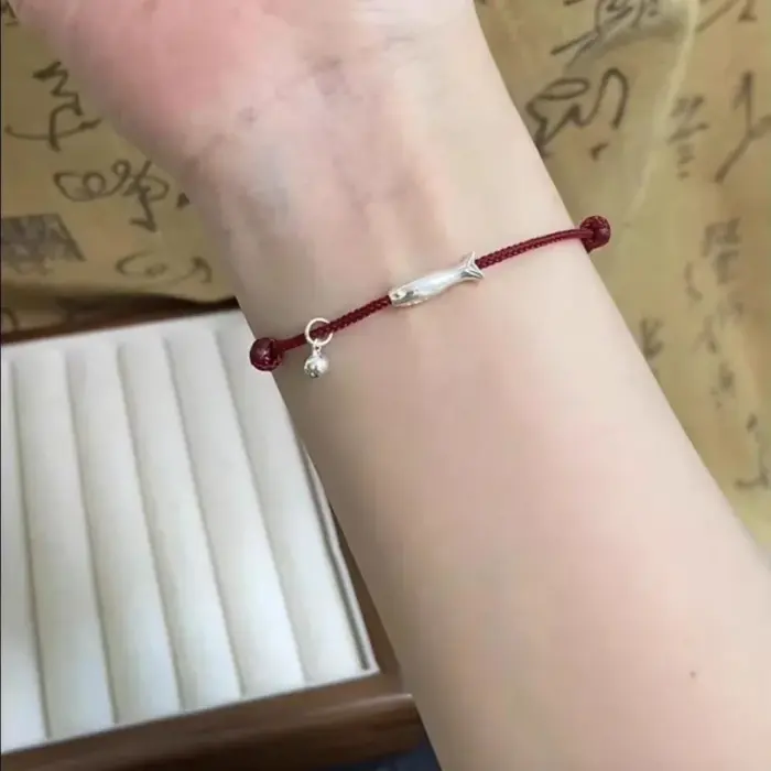 Meaningful Handwoven Red Thread Silver Fish Couples Bracelet Chinese Zodiac Year Luck Charm Best Friend Friendship Gift Idea 2 Meaningful Handwoven Red Thread Silver Fish Couples Bracelet Chinese Zodiac Year Luck Charm Best Friend Friendship Gift Idea 2