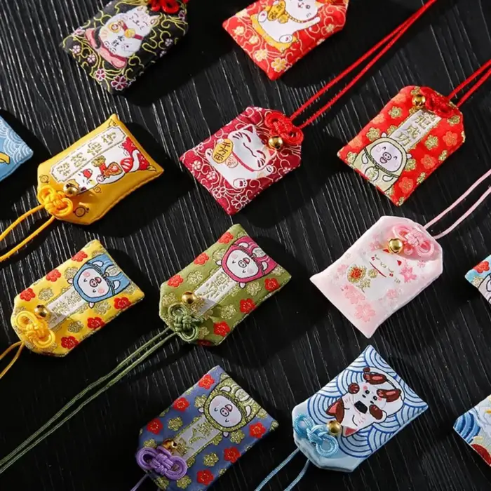 1Pcs New Japanese Prayer Omamori Pray Fortune Beauty Health Safety Lucky Charms Wealth Bag Guard Pendant Keychain Couple Gift 1 1Pcs New Japanese Prayer Omamori Pray Fortune Beauty Health Safety Lucky Charms Wealth Bag Guard Pendant Keychain Couple Gift 1