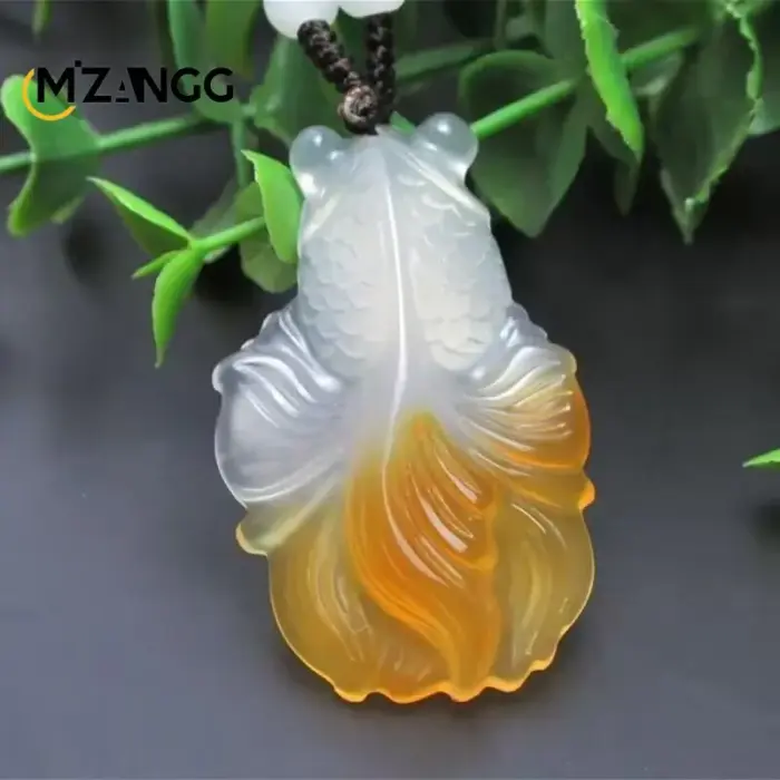 Natural Agate Chalcedony Goldfish Pendant Hand Carved Chalcedony Gold Fish Lucky Blessing Necklace Pendant Fine Jewelry 6