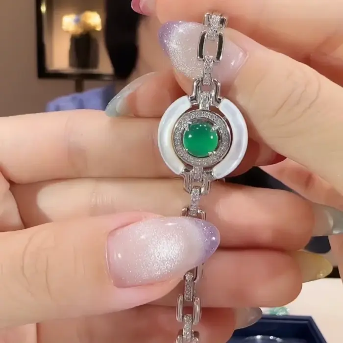 BELLUX 925 Silver Synthetic Zircon Bracelet Green Chalcedony Lucky Buckle Full Diamond Fashion Bracelet 2 BELLUX 925 Silver Synthetic Zircon Bracelet Green Chalcedony Lucky Buckle Full Diamond Fashion Bracelet 2