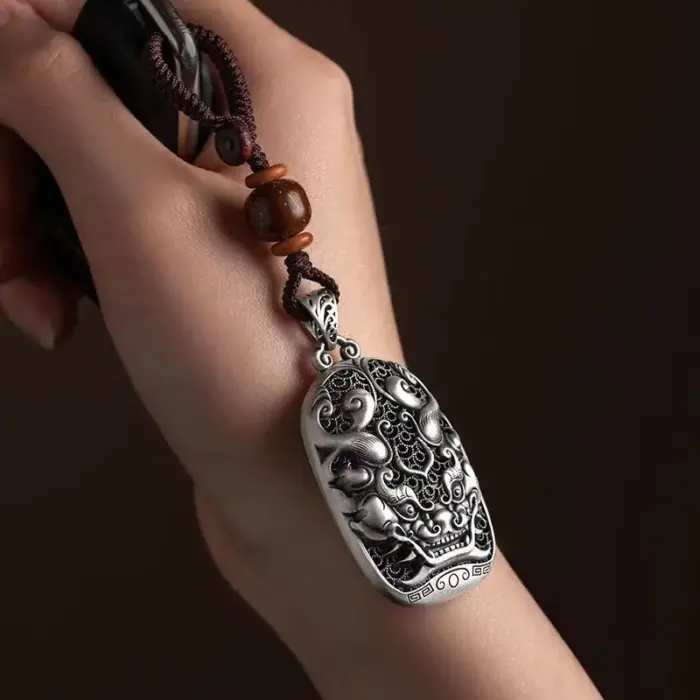 Lucky Pixiu Amulet Chinese Feng Shui Jewelry for Attracting Wealth Warding Off Evil Boosting Luck Pendant Keychain Car Decor 1